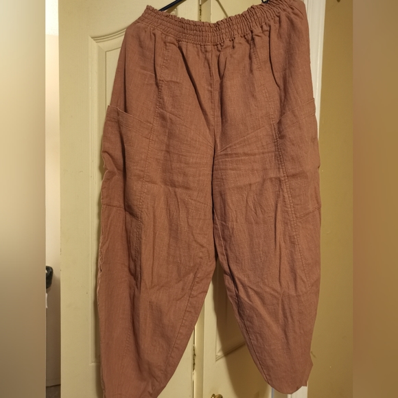 Cedar and vine linen pants - Picture 4 of 4